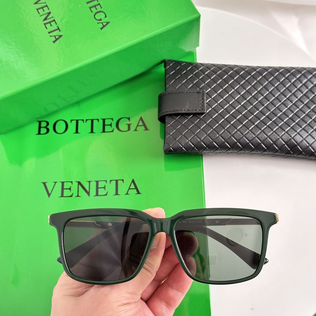 Bottega Veneta Sunglasses